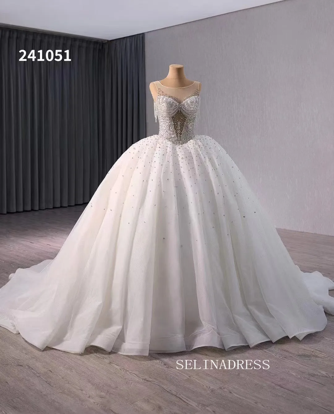 Luxury Haute Couture Wedding Dress Ball Gown Beaded Bridal Gowns 241051