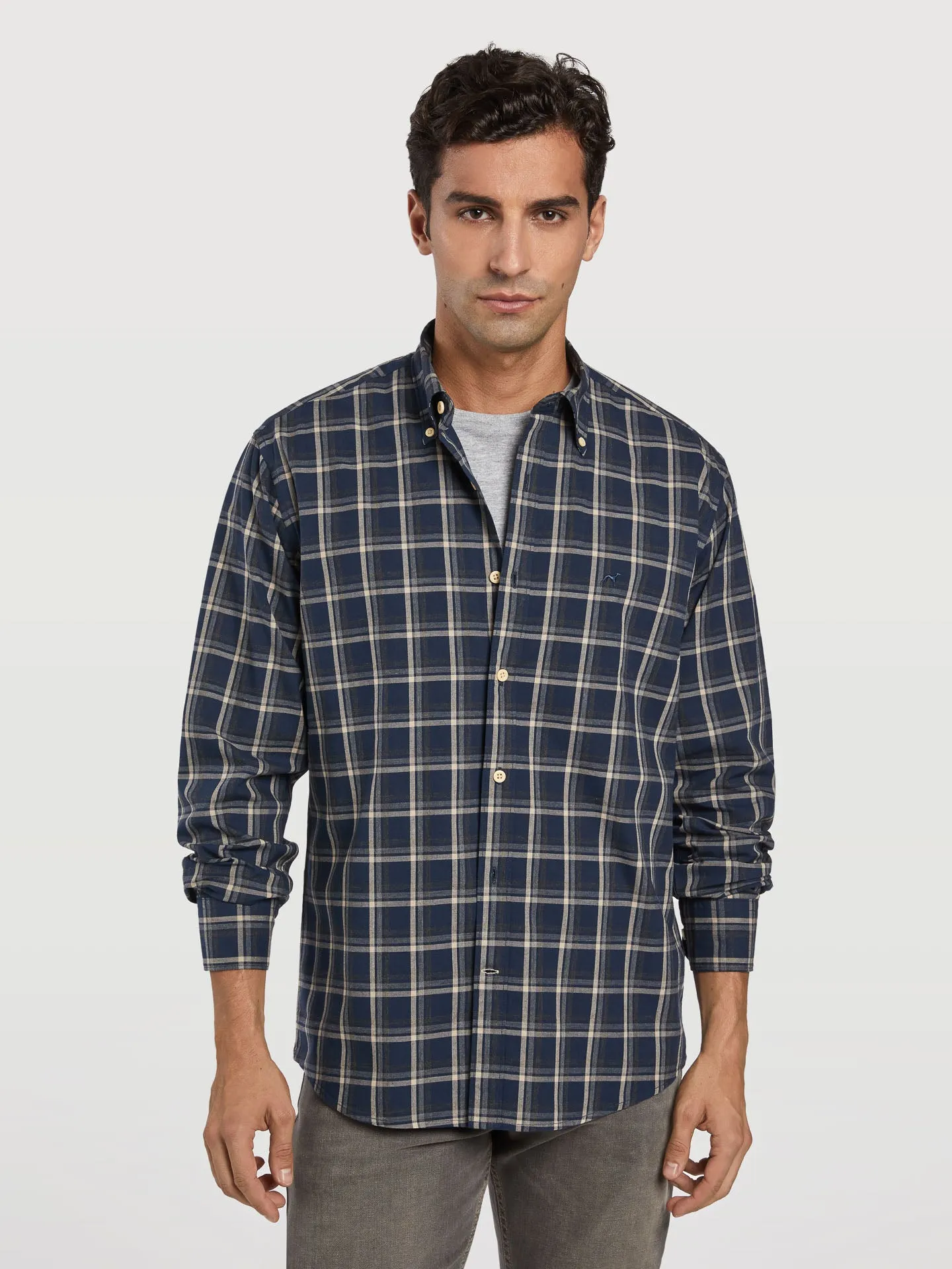 Regular fit casual checks shirt