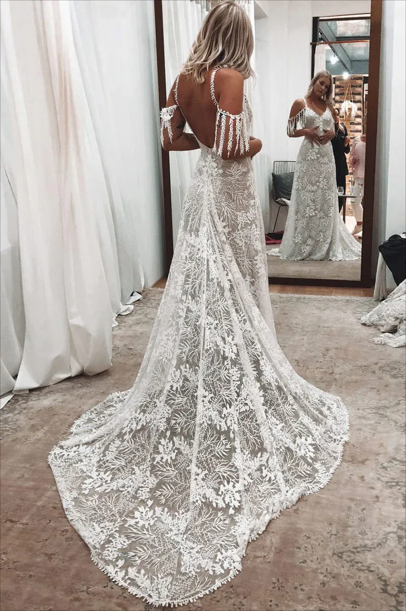 Scoop Neckline Ivory Bohemian Open Back Lace Wedding Dress SEW0202