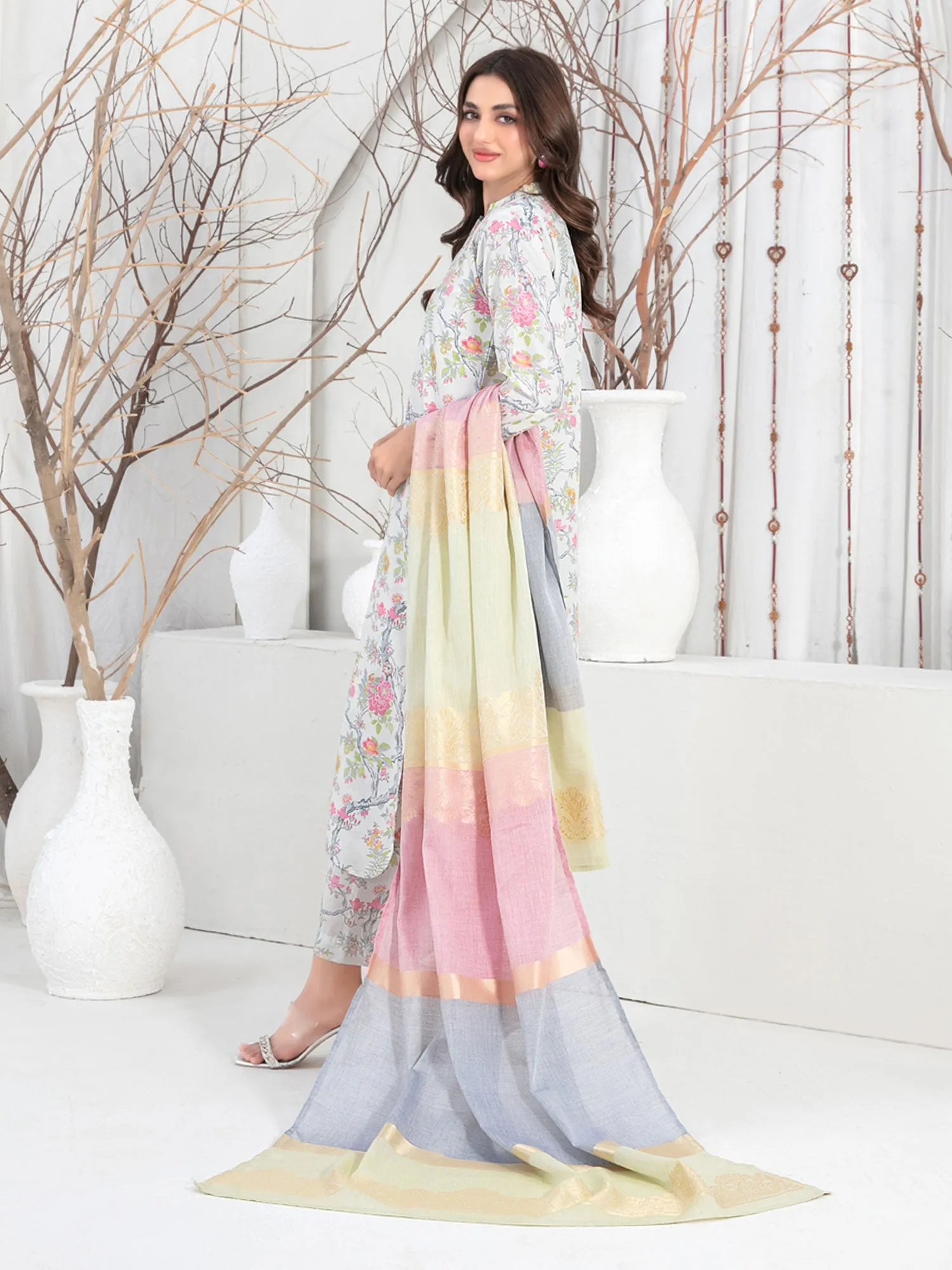 Tawakkal "Faza" White Swiss Lawn Suit (D1846)